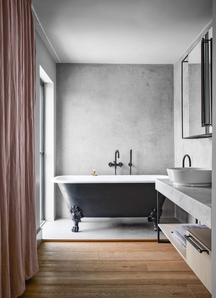 Betonwand im Badezimmer