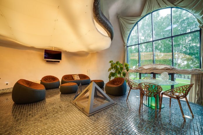 Rohbauhaus in Sestrorezk, Ansicht von innen