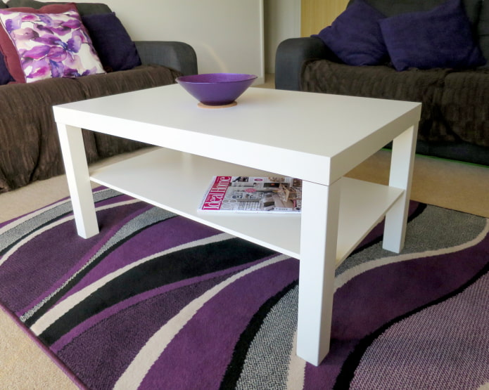 Weißer Tisch 90x55
