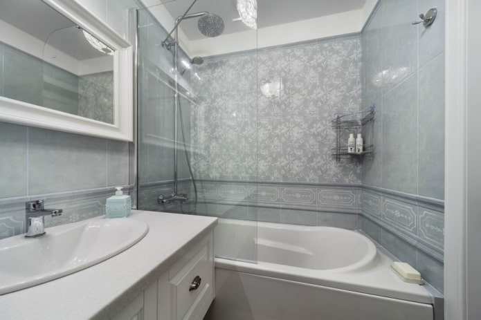 kleines Badezimmerdesign in Grautönen