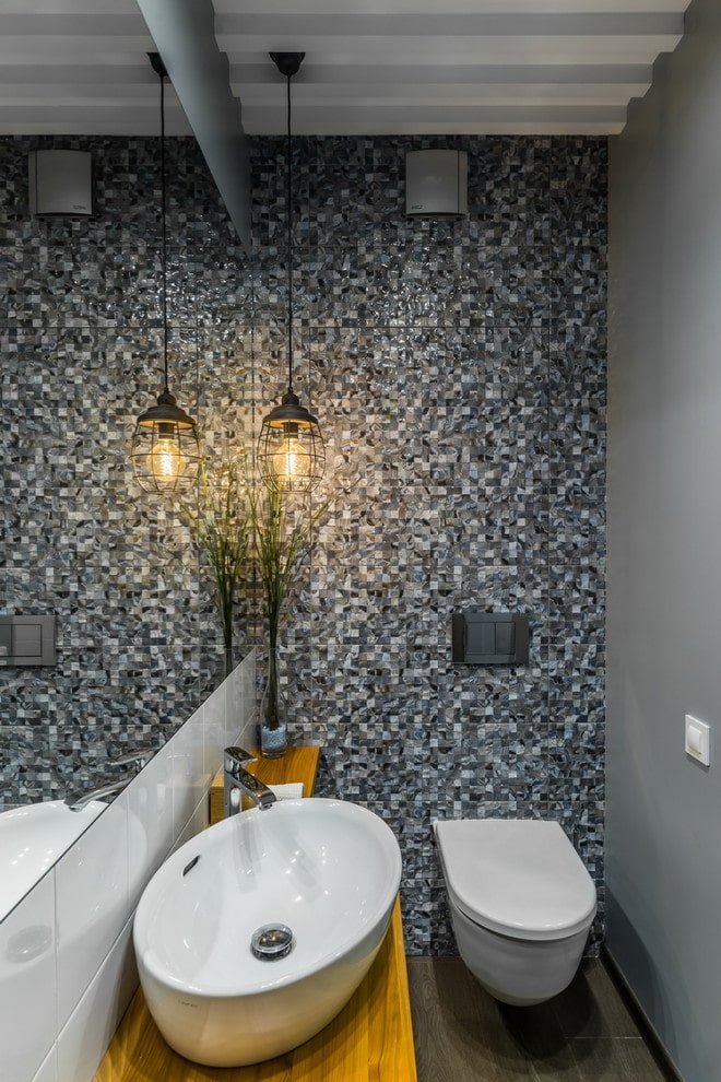 Toilettendesign in Grautönen