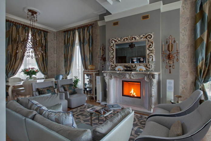 Graues Interieur im klassischen Stil