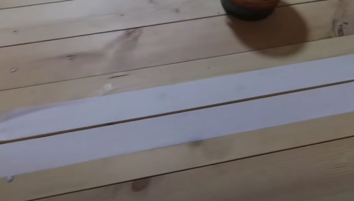 Abdeckband auf dem Boden