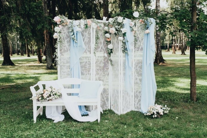 Raumteiler für eine Hochzeit