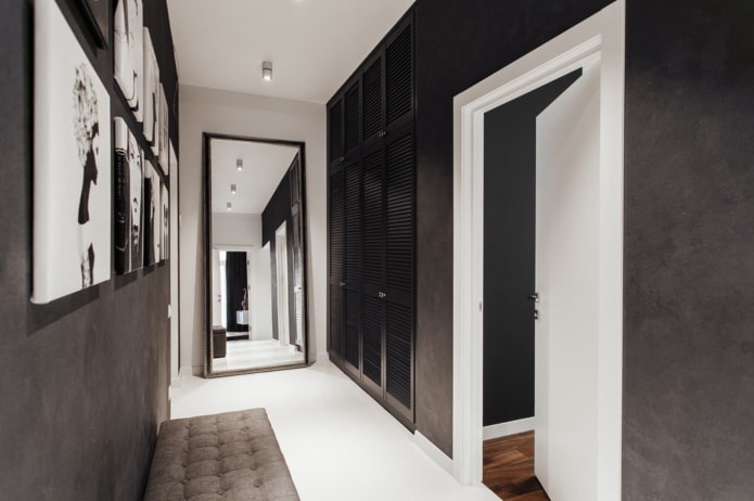 Einbauschrank mit Lamellentüren