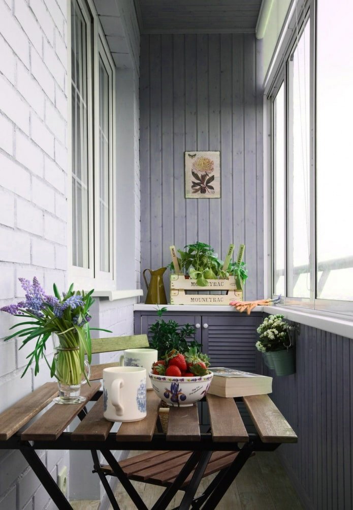 Balkon im Provence-Stil