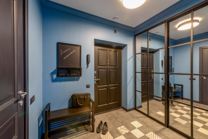 Garderobe im Flurinnenraum