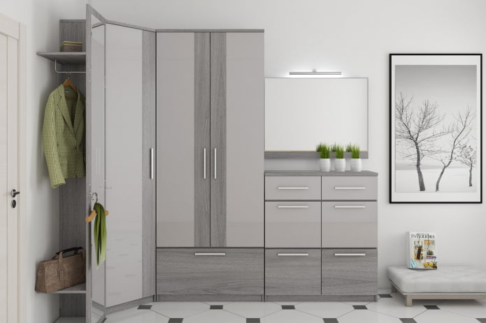 Modularschrank im Flur