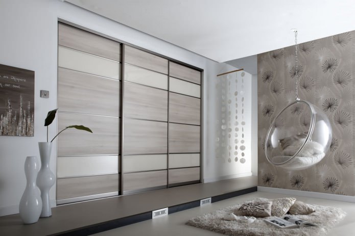 Einbauschrank