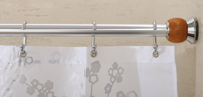 Ringe zum Befestigen eines Duschvorhangs