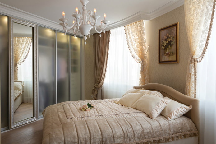 Vorhänge im Schlafzimmer
