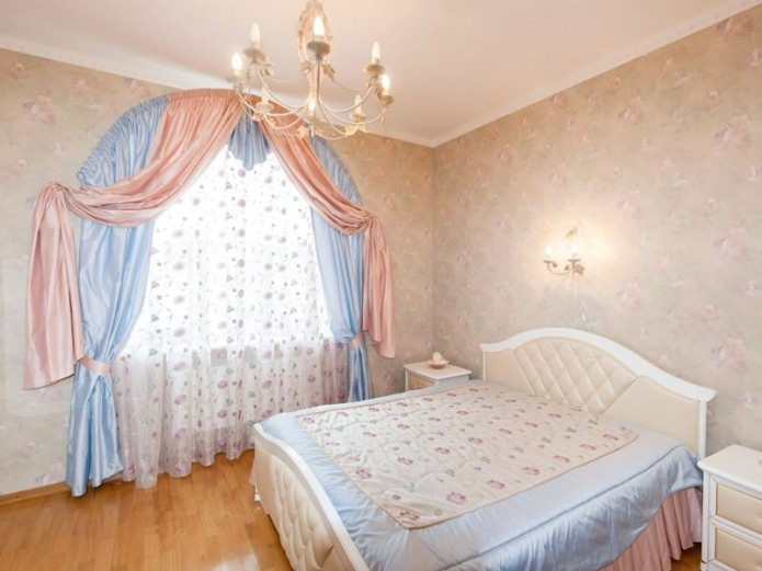 Vorhänge im Schlafzimmer