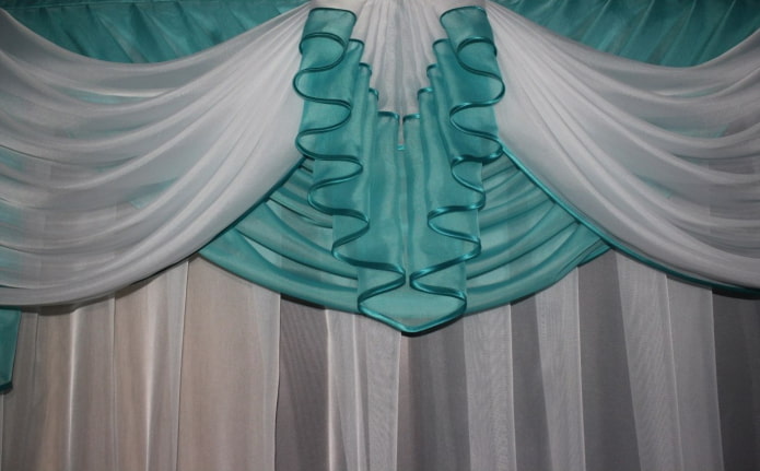 Organza-Lambrequin 