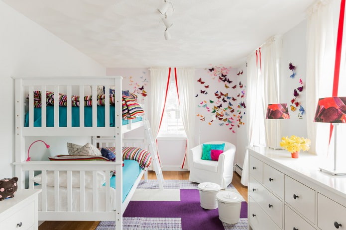 leichte Vorhänge im Kinderzimmer