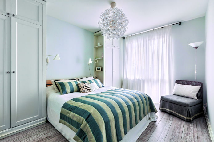 Tüll für ein kleines Schlafzimmer
