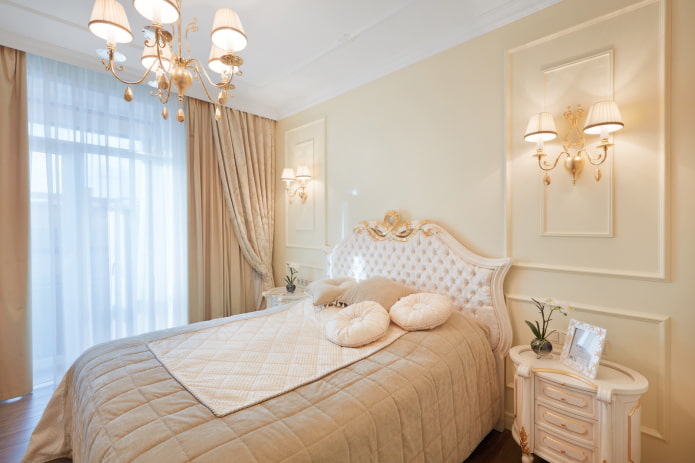Vorhänge für ein Schlafzimmer im klassischen Stil