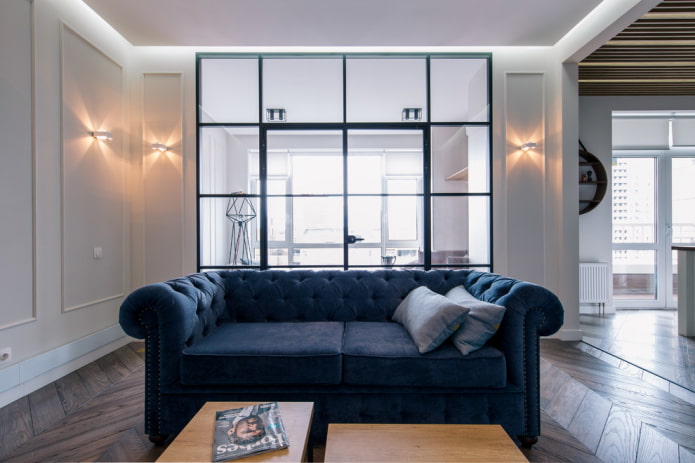 Blaues Chesterfield-Sofa 