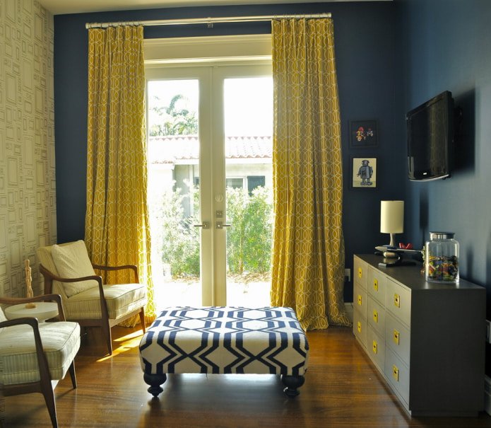 Blaues und gelbes Zimmer