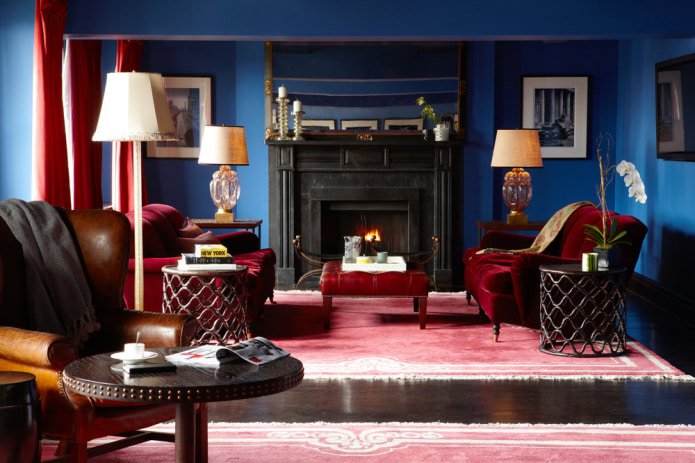 Blau-rotes Interieur
