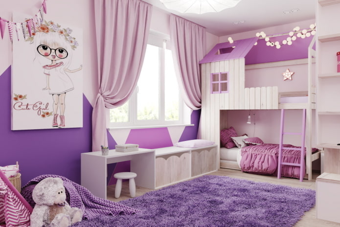 lila Zimmer mit einem Hausbett
