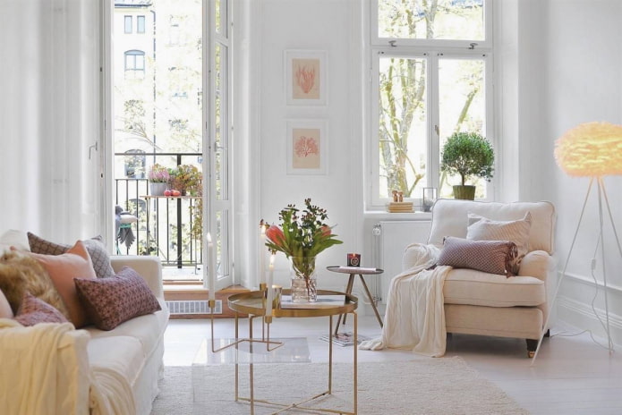 Helles Interieur im skandinavischen Stil
