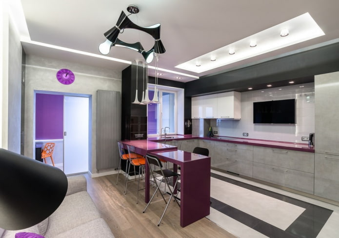 Kombination aus Laminat und Fliesen im Hightech-Stil