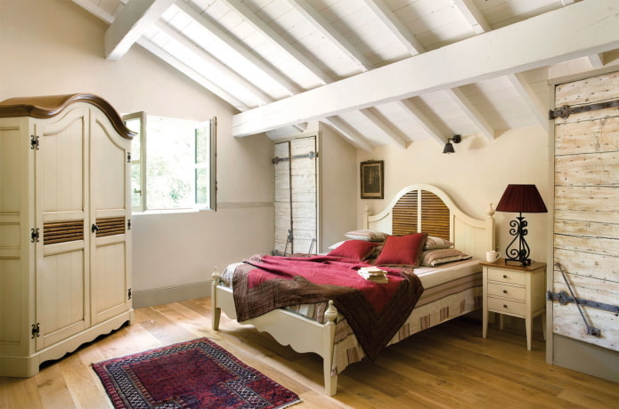 Innenarchitektur für Dachgeschossschlafzimmer