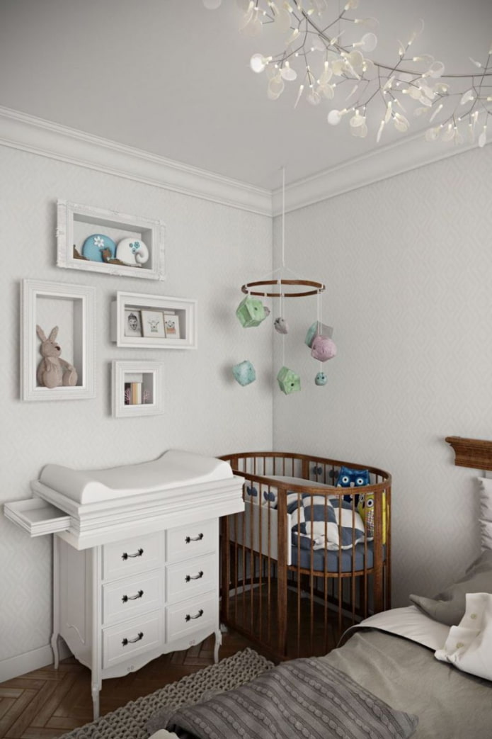 Babybett im Schlafzimmer