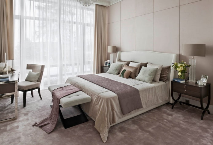 Schlafzimmer mit Panoramafenstern