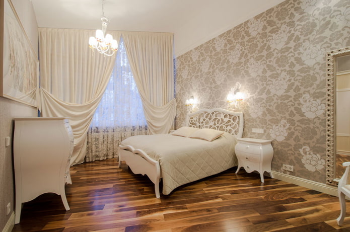 beige-braunes Schlafzimmer-Interieur