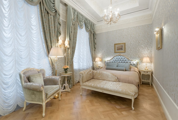 klassisches Schlafzimmerinterieur