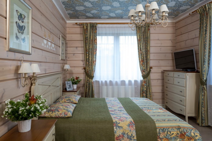 Schlafzimmermöbel im rustikalen Landhausstil