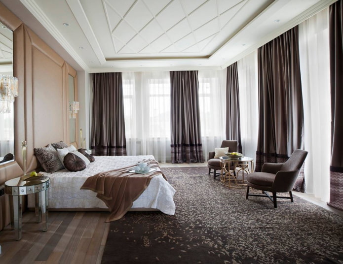 Gemusterte Decke