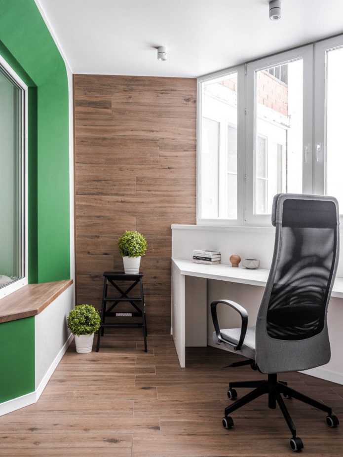 Dunkles Laminat