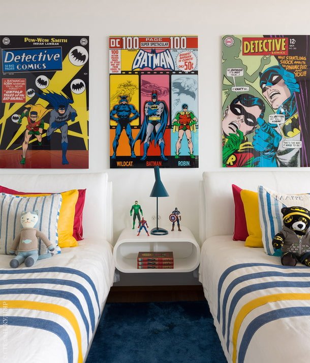 Comics an der Wand