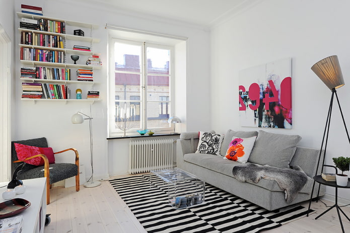 Ottomane im Interieur im skandinavischen Stil