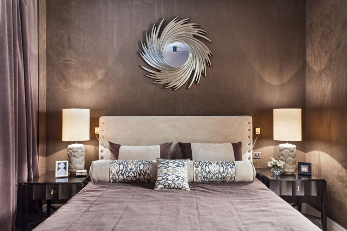Velourstapete im Schlafzimmer