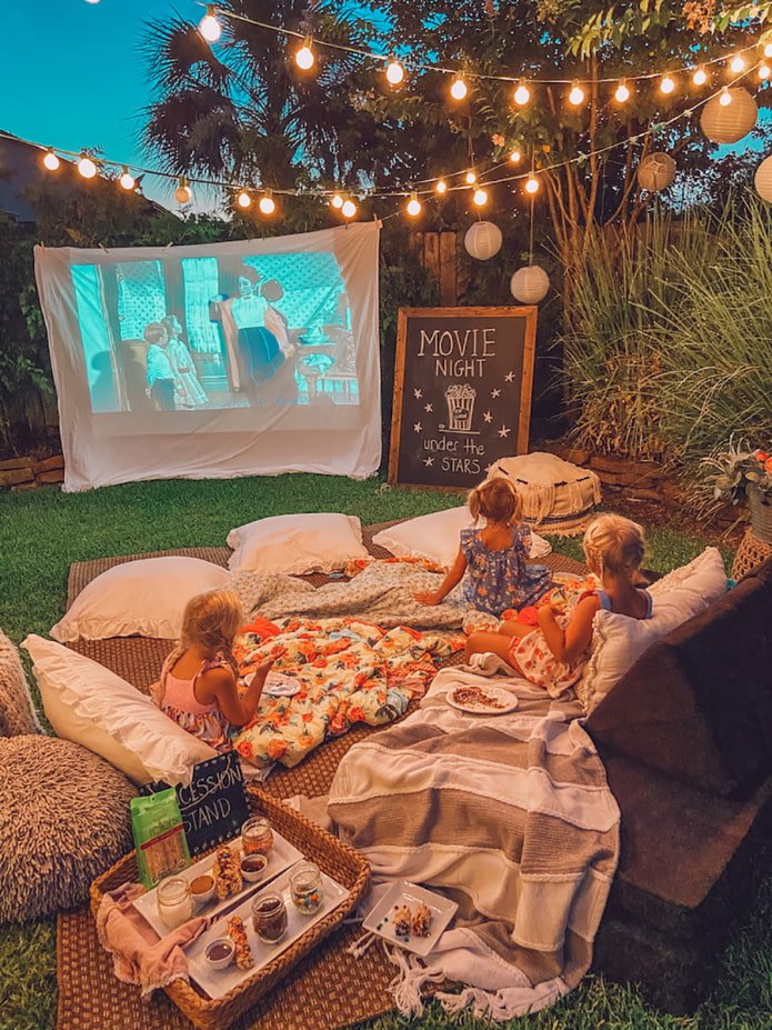 Filmvorführung im Freien