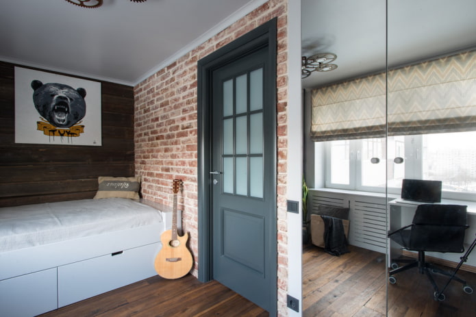 Türen im Innenraum im Loft-Stil