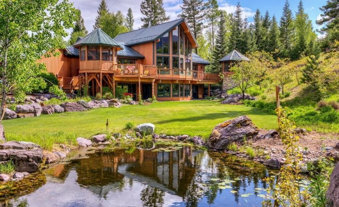 Anwesen im Chalet-Stil