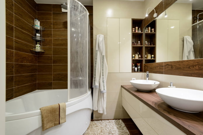 Badewanne-Dusche
