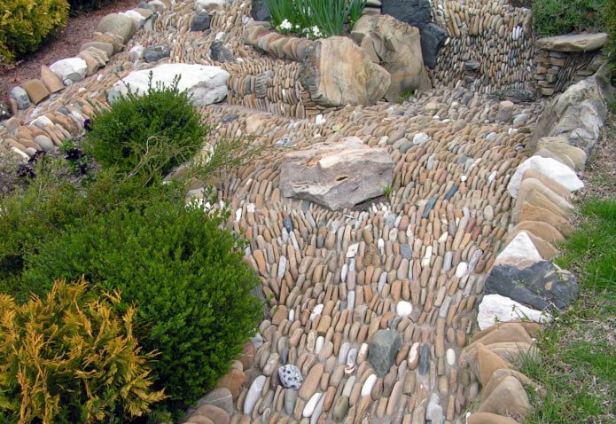 Stream of stones