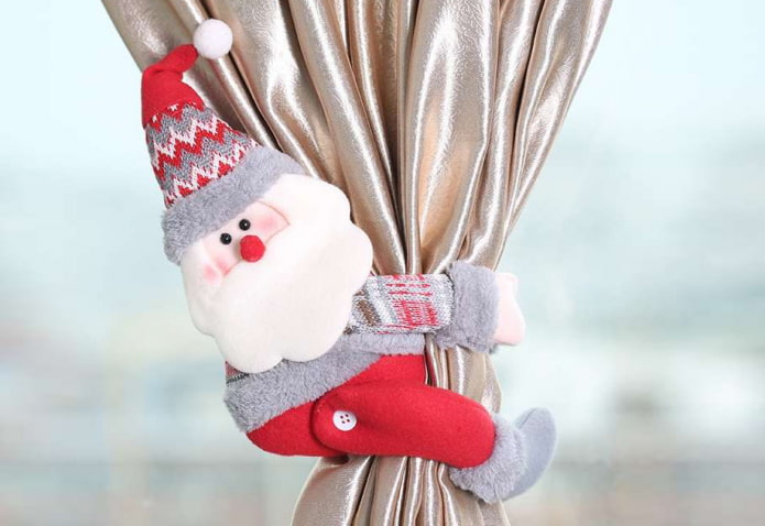 Weihnachtsmann auf dem Vorhang