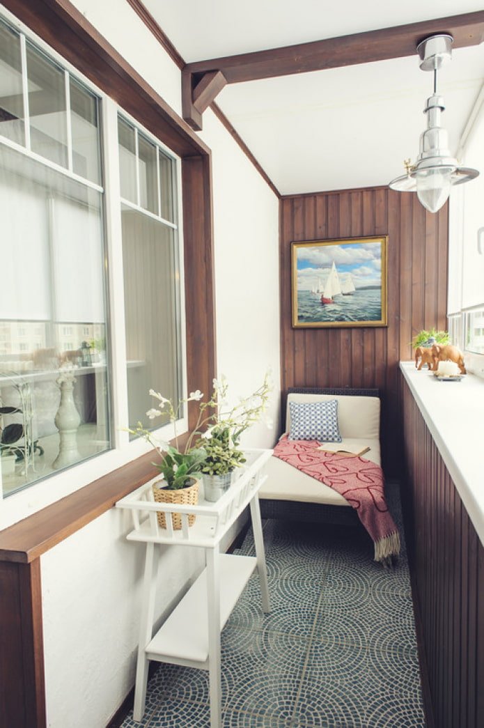 Balkon im Marinestil