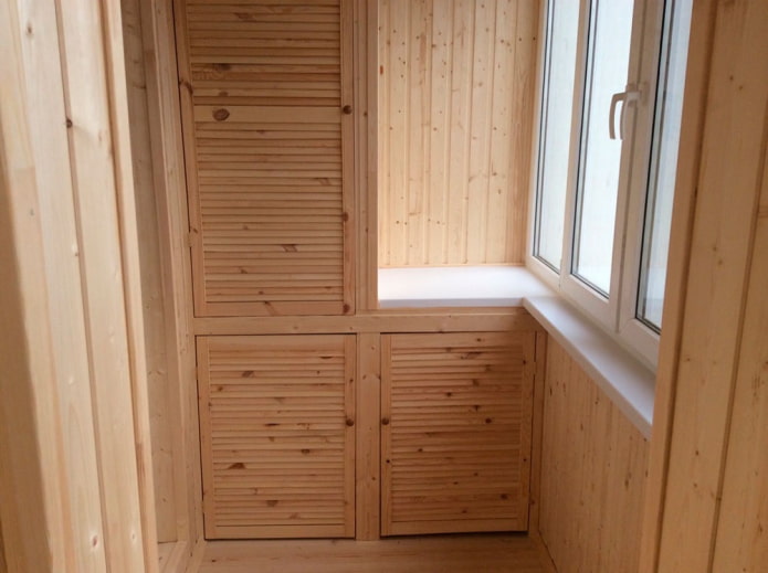 Schindelschrank für den Balkon