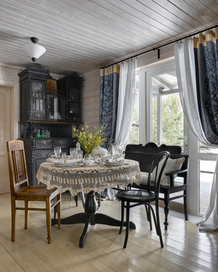 Decke aus Schindeln