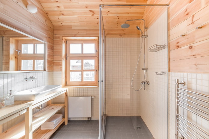 Holz-Badezimmerverkleidung