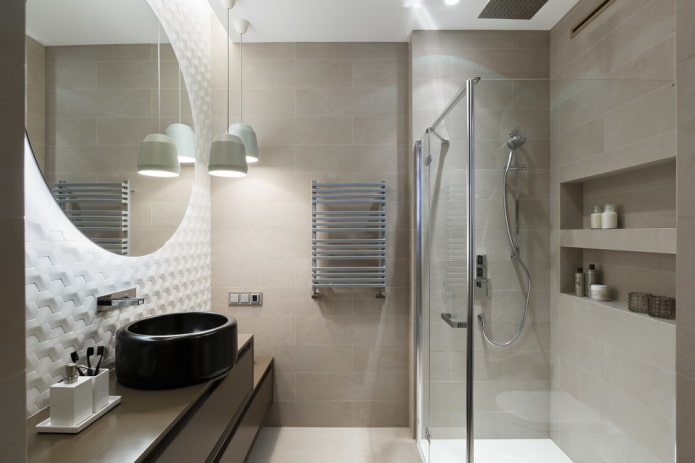 Badezimmerdekor und -beleuchtung im minimalistischen Stil