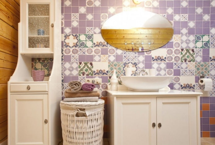 Weiße Möbel im Provence-Stil