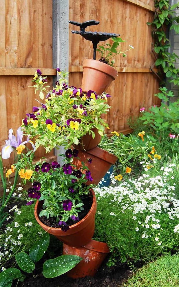 Blumenbeet aus Töpfen